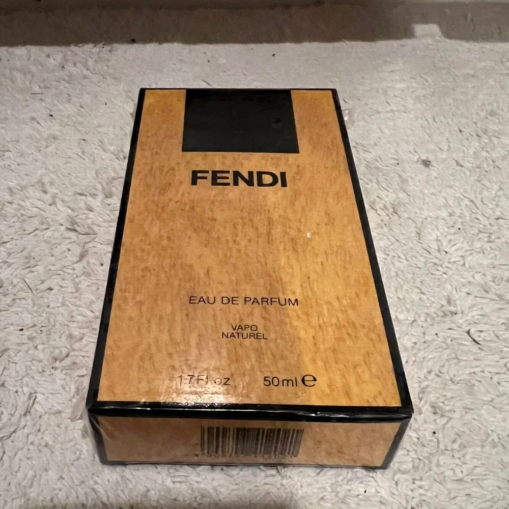 Fendi Eau de Parfume Spray *Rare* NEW SEALED IN BOX 1.7 oz